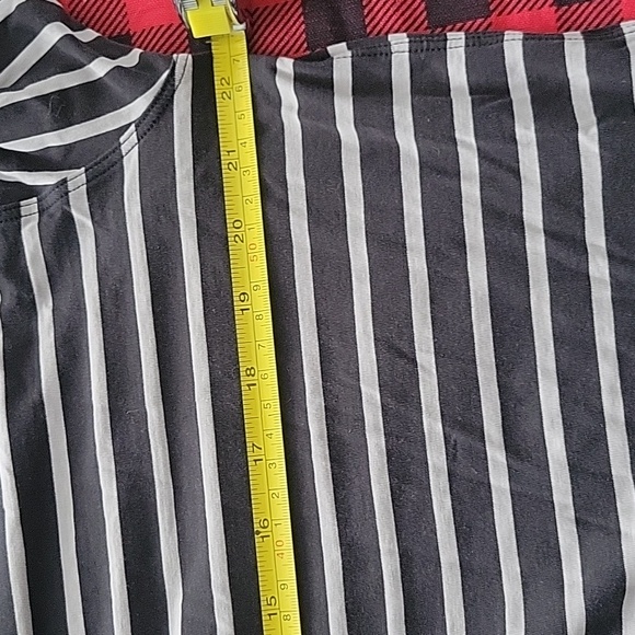 Lululemon All Yours Tshirt Vitasea - Picture 5 of 6